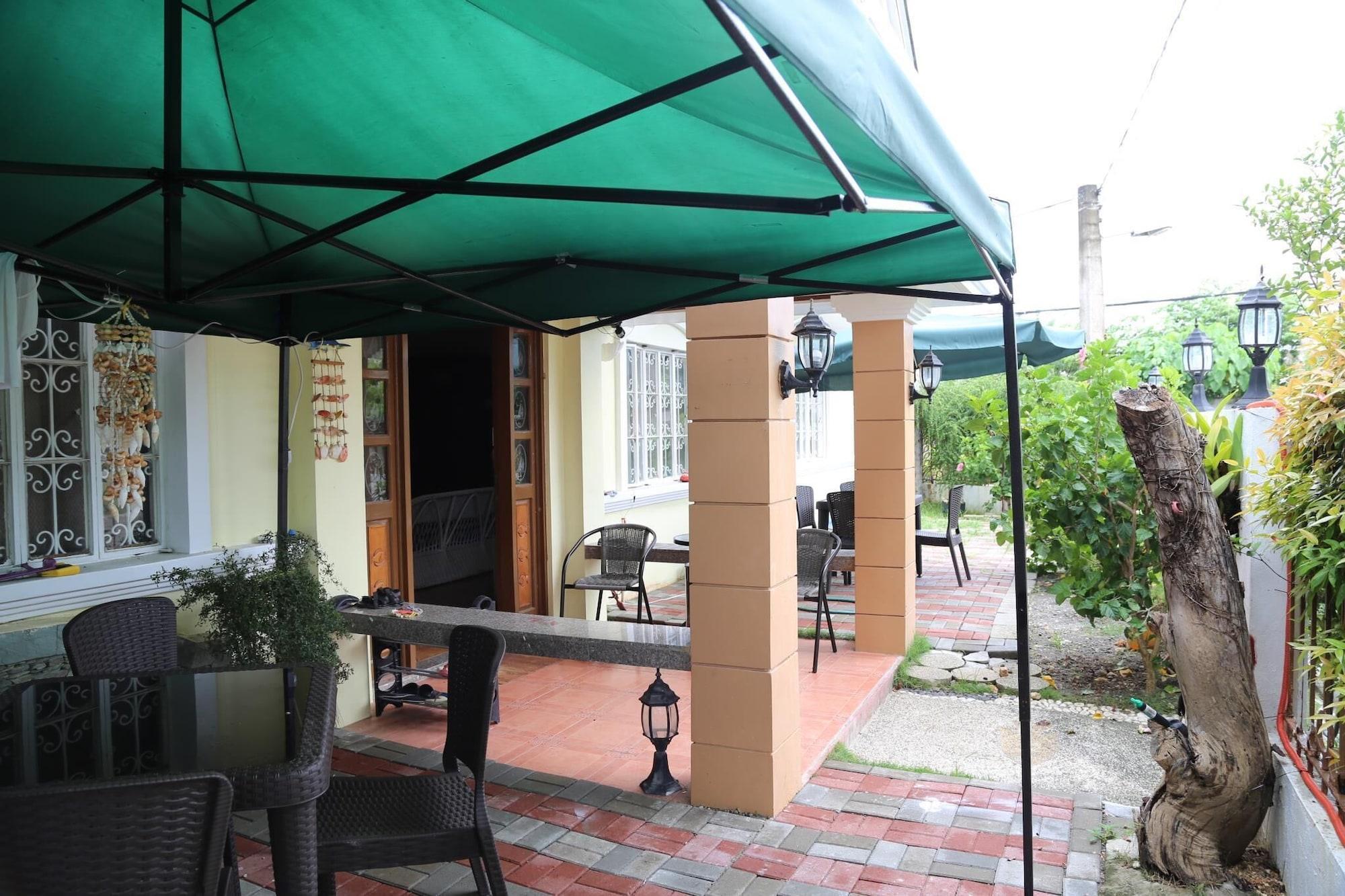 Dee Guesthouse White Sands Lapu-Lapu City Dış mekan fotoğraf
