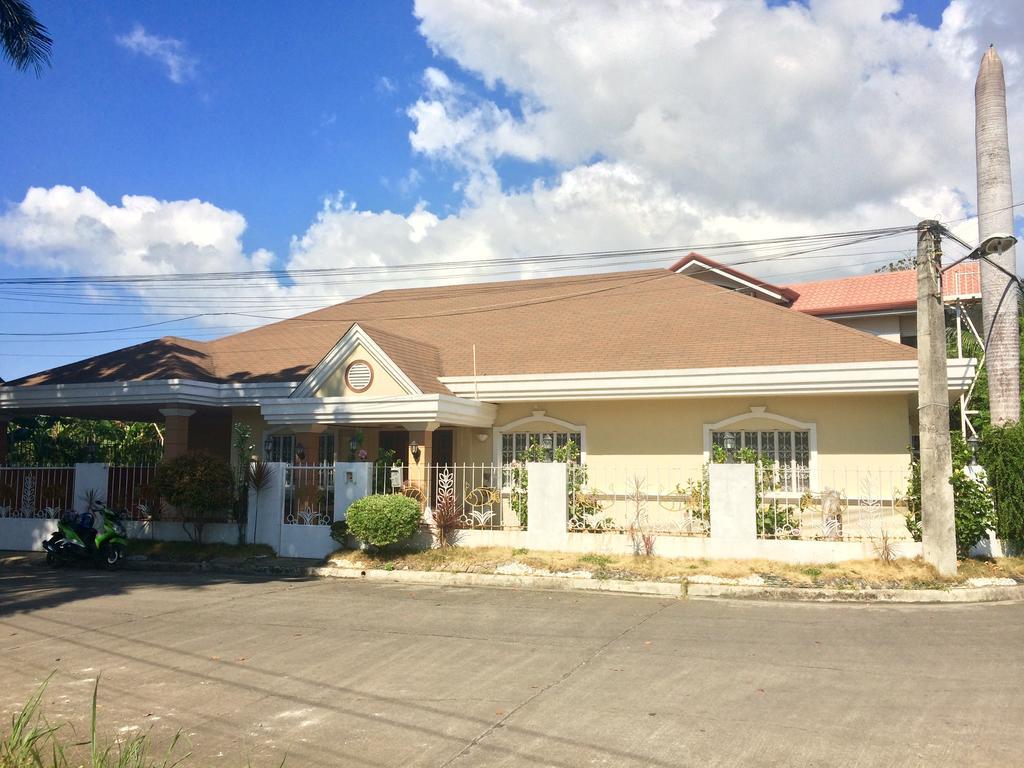 Dee Guesthouse White Sands Lapu-Lapu City Dış mekan fotoğraf