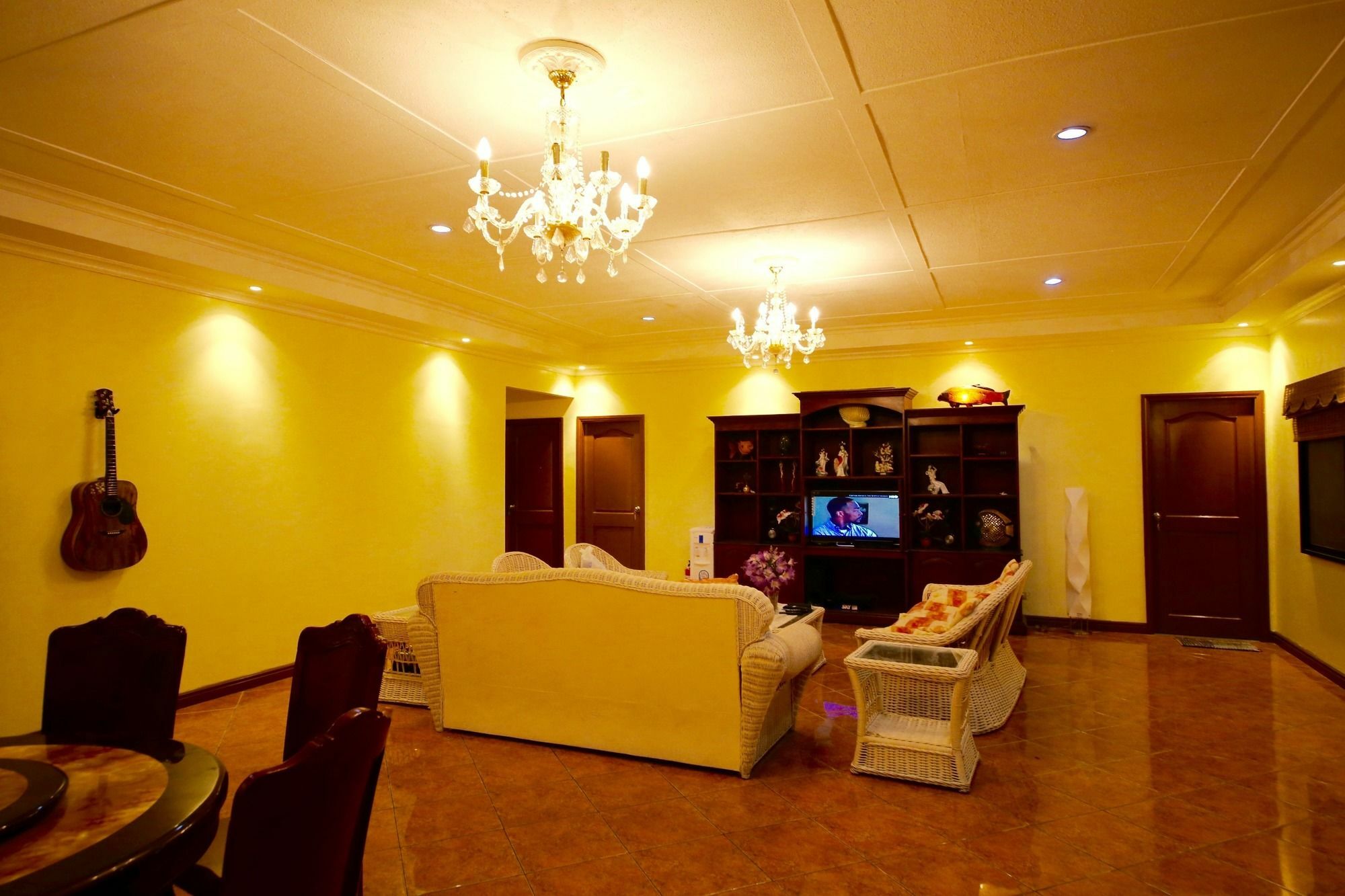 Dee Guesthouse White Sands Lapu-Lapu City Dış mekan fotoğraf