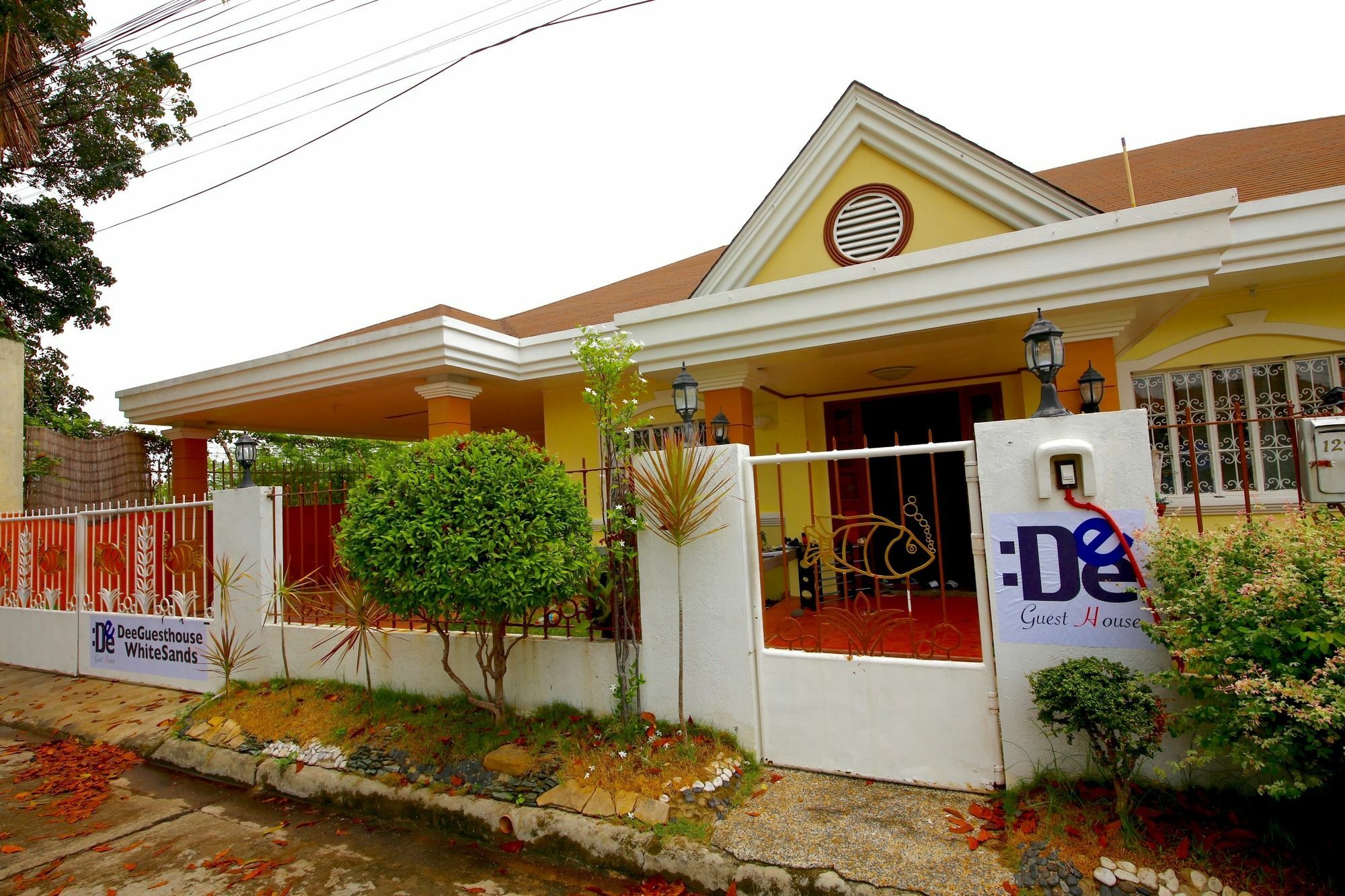 Dee Guesthouse White Sands Lapu-Lapu City Dış mekan fotoğraf